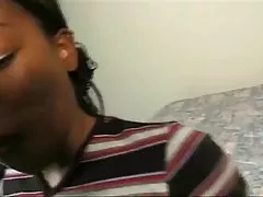 Kosmata črna dekle