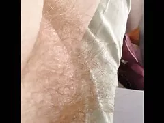 Žena mehko krog kosmato muco kupček, trebuh, noge