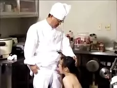 Kitajska restavracija kuhar jebe vroče milf natakarica
