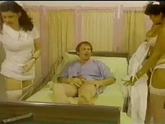 Medicinske sestre prihajajo (1979)