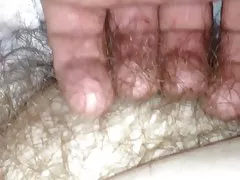 Drgnjenje wifes mehko trebuh, kosmat muco