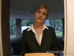 Molly ponija kosmato muco z rodney moore