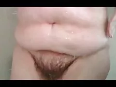 BBW žena prhanje Njena velika rit, kosmat muco